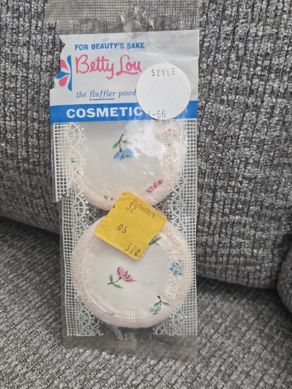 Vintage Betty Lou Powder Puffs Pack Of 2 Floral